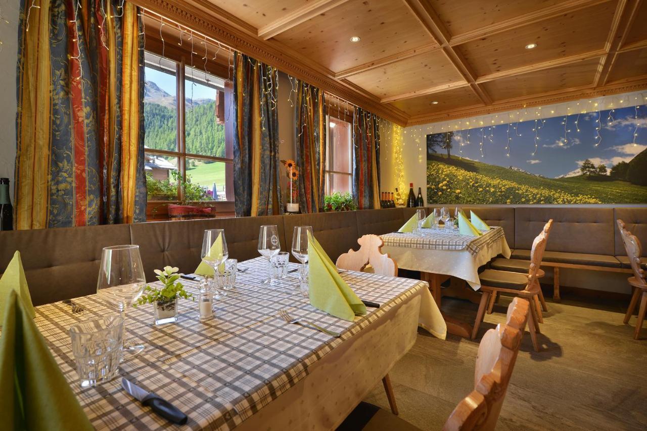 Hotel San Giovanni Livigno Luaran gambar