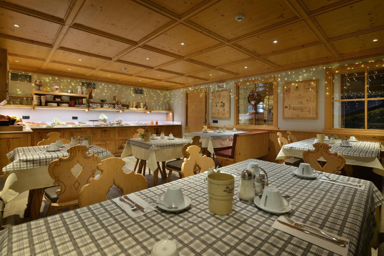 Hotel San Giovanni Livigno Luaran gambar