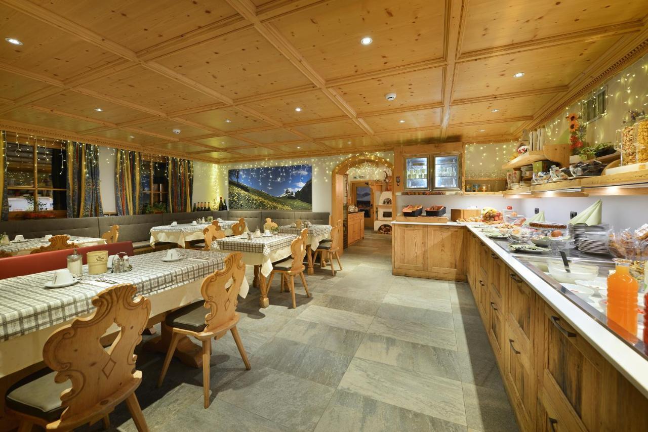 Hotel San Giovanni Livigno Luaran gambar