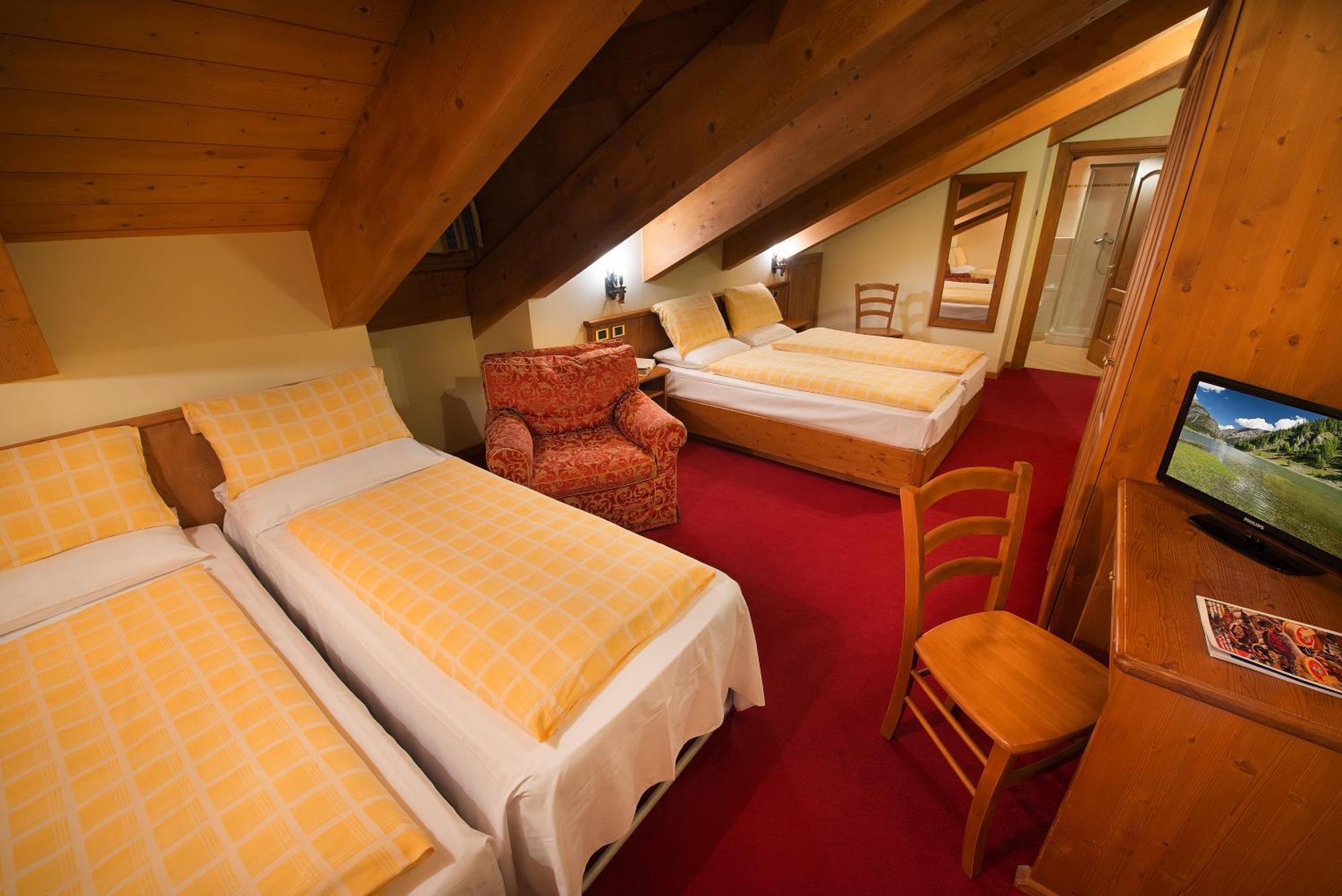 Hotel San Giovanni Livigno Bilik gambar